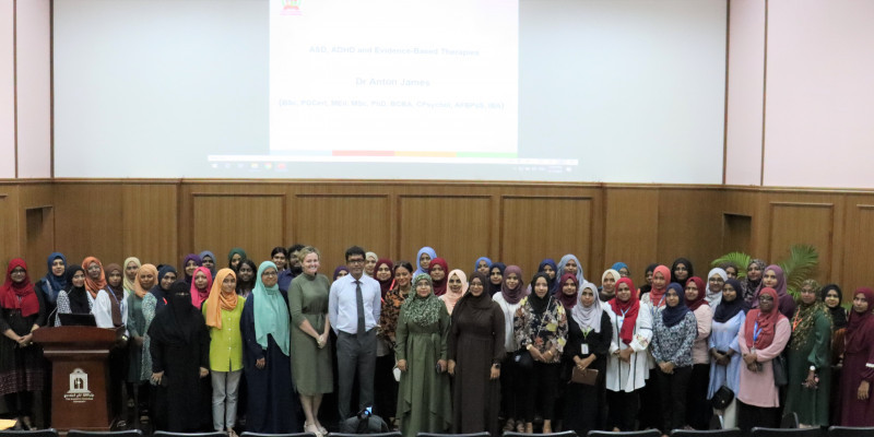 A one-day seminar for teachers and parents of students with autism and ADHD